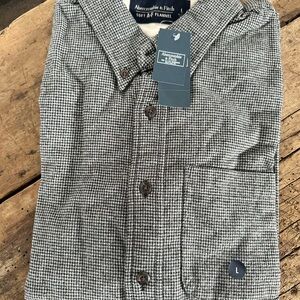 Abercrombie & Fitch Black and White Checkered Shirt
